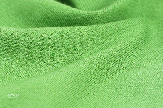 Sweaters PBT Wool Blend Yarn 2/60NM No Fading Durable Anti Fouling